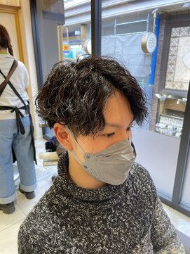 アース オーセンティック 長崎浜町店(EARTH Authentic) センターパート×ツイスパ