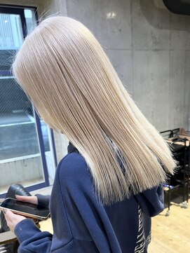 ツキ 横浜店(tuki) ミルクティーベージュダブルカラーインナーカラーケアブリーチ