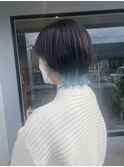 20代30代40代小顔ウルフカットインナーカラー透け感アクアブルー