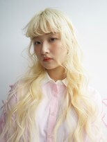 カナン(CANAAN) ブロンド　ハイトーン　ブリーチカラー　抜きっぱなし