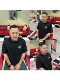 -80's American barber shop-