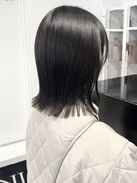 ココ 原宿(KOKO) 黒髪小顔クラゲヘアーオリーブグレーココアベージュ