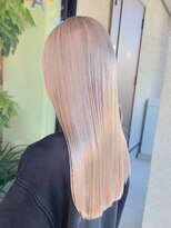 ジゼラ(GISELA)&nbsp;ホワイトベージュ　ミルクティーベージュ ブリーチカラー