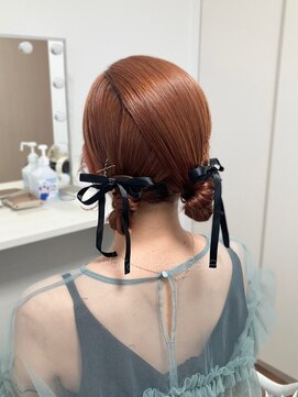 ベル(belle) ツインのコンパクトシニヨン