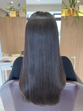 エル バイ ファースト(L by first) 【L by first】気になる根本のチリつきには髪質改善