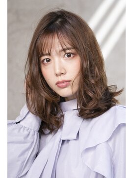スタジオテオ(studio Teo) ゆるりカール×小顔ミデアムレイヤー