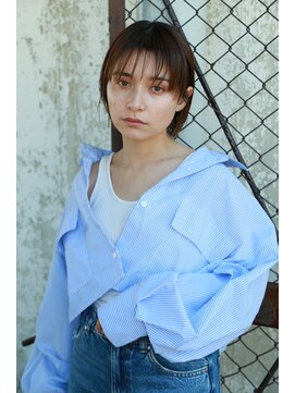 ブルー(blue) ナチュラルショート