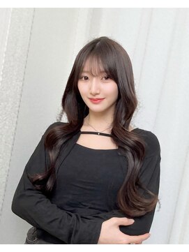 レイリー 原宿 表参道(Rayreee) シースルーバング×くびれ巻きロング