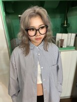 パレット 難波(Palette)&nbsp;ショートウルフホワイトグレージュミニウルフオリーブグレージュ