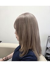 ラレデンシ 仙台東口店(LA LEDENSI)&nbsp;ミルクティーベージュ