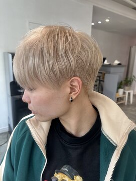 イリ 梅田(ili) ハニーブロンド