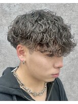 グロップ 町田(GLOP)&nbsp;無造作束感メンズ波巻きパーマ