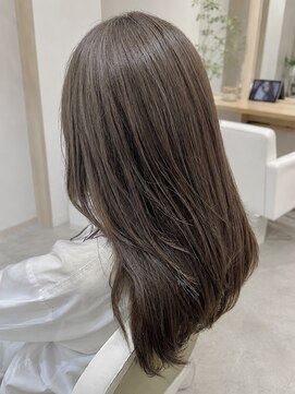 マロ(MALo) ヘーゼルベージュ　ブラウンカラー透明感カラーオリーブベージュ