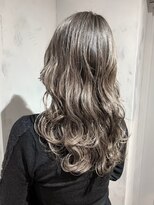 ヘアデザイン ディアーナ(Hair Design DIANA) 上品で大人可愛ナチュラルカールのふわ揺れカールセミディ♪