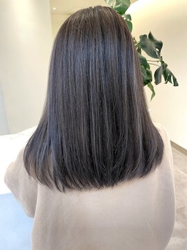 フェーディン(fa/din) 3Dハイライトグレージュ