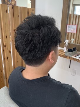 エイトクラージュ(eight courage) ツーブロックスタイル