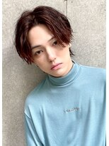 ピチカート(pizzicato) センターパート、ウルフカット、ツイストスパイラルパーマ