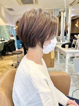 ロンド 銀座(Lond) 【春日美月】ヘアアイロン不要★束感ショート
