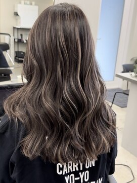 ジルブラン(JIL BLAN) ハイライトバレイヤージュダブルカラー20代30代40代グレージュ