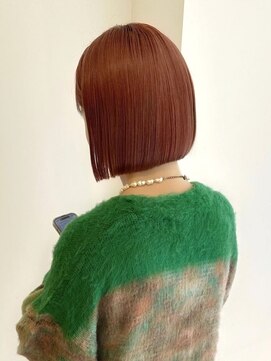 ローネス(LONESS) ストンとおさまる◎コンパクトなぷつっとボブ