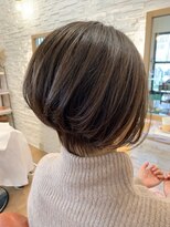 カーラ サロン(Carra Salon) 前下がりボブ