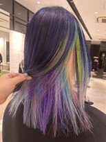 ステア ケース(stair case)&nbsp;プリズムカラーデザインハイトーン髪質改善トリートメント