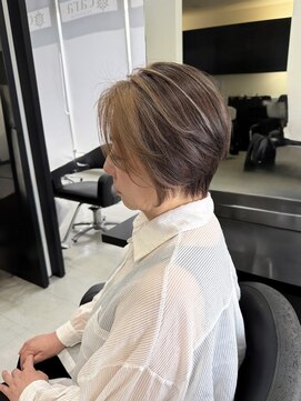 ハウオリ(Hau'oli) 白髪ぼかし/白髪ぼかしハイライト/脱白髪染め/白髪染め/透明感