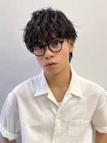 ミィ 浦和(mee)&nbsp;シャドウパーマ/フェザー/スパイキーショート/浦和/men's