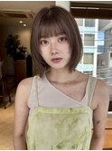 レイヤーボブ大人ショートボブ切りっぱなしボブ前髪前下がりボブ