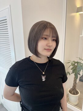 コバルト(Cobalt) ミニボブ/透明感カラー/ぱっつんボブ