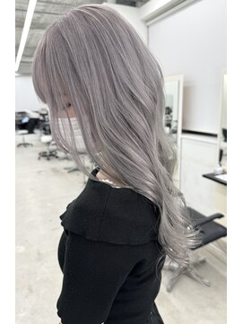 エゴル ナゴヤサカエ(ENGOL NAGOYA SAKAE) 新美蓮/グレージュ/シルバー/ハイトーン/ブリーチ