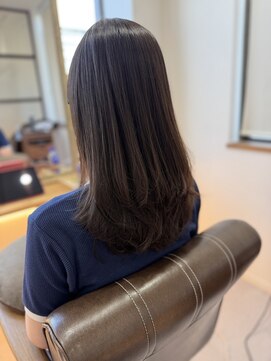 ラウレア(Laule’a) セミロングレイヤー