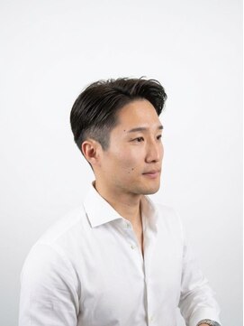 ワンワンオー バーバーショップ 博多店(@110 BARBER SHOP) メンズカット/フェード/濡れパン/バーバー/理容/博多/天神/眉毛