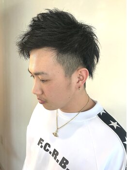 ヘアーアンドメイク エクラ(hair&make e'clat)の写真/【山越/駐車場有/スピーディ/カット¥2800】大人気☆高技術なスタイリストが好印象なスタイルを提案&実現！