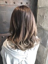 リリー(LILY)&nbsp;LILY☆スモーキーアッシュグラデーション☆