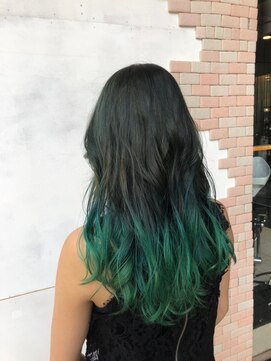 モードケイズ 阿倍野店(MODE K’s) グラデーションカラー