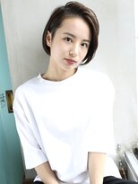 バース(BIRTH)&nbsp;天神【BIRTH】大人かわいいサイドパートミニボブ　2