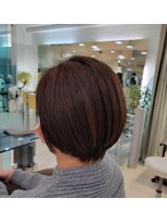 クオーター(QUARTER) 挑戦しやすい!ナチュラルショートボブ