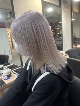 ラフ 難波店(LAFF) #黒髪#ボブルフ#ネビージュ#小顔#ワンレン