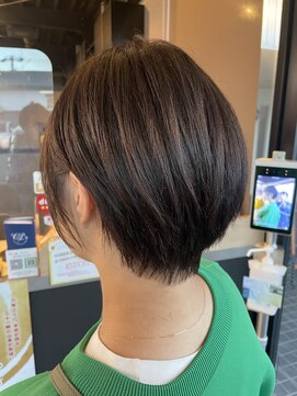 クレップスヘアーヒマワリ(CRE'PS HAIR HIMAWARI) ショートボブ