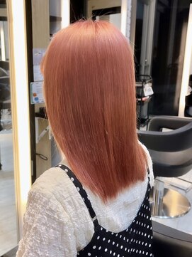 インク サカエ(inq sakae) 艶髪ストレート/サーモンピンク