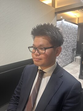 プラウド(PROUD) アップバング/フェード /眉カット/ビジネススタイル/理容室/床屋