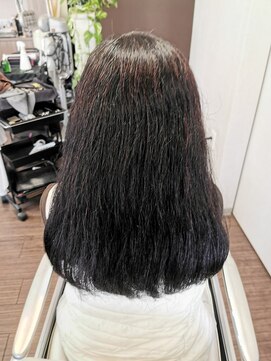 ドゥージングヘアースクラッチ(Dozing Hair Scratch) 収まり重視フレンチカットグラン