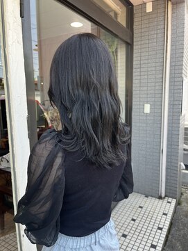 アンフルール(Un Fleur) 20代おすすめ暗めのカーキーグレージュ