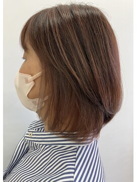 スリム(SLIM) ボブスタイルに合うハイライト&インナー