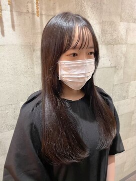 ビスクヘアデザイン(bisq hair design) 韓国風　前髪カット　艶髪　くびれ巻き　サイドバング