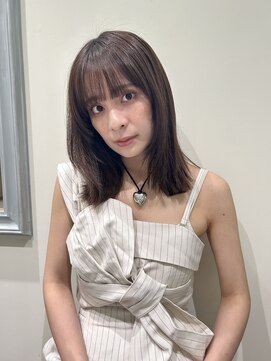 フォルテ ティアラ 横浜店(FORTE TIARA) オリーブベージュ前髪レイヤーカットイメチェンこなれミディヘア