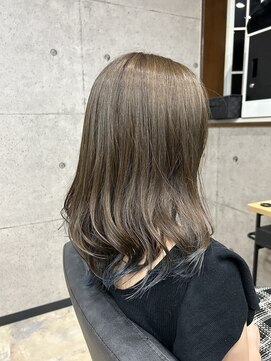 スティルバイト(STILL BITE) 裾カラー