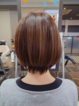 アヴァンス 北花田店(AVANCE) ショートボブ×ヘルシーベージュ×髪質改善