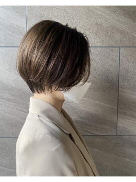 スーリール 箱崎店(Sourire) フロント長めショート